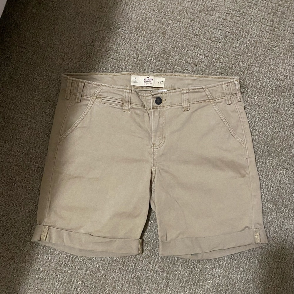 Khaki, low-rise, Hollister boyshorts.